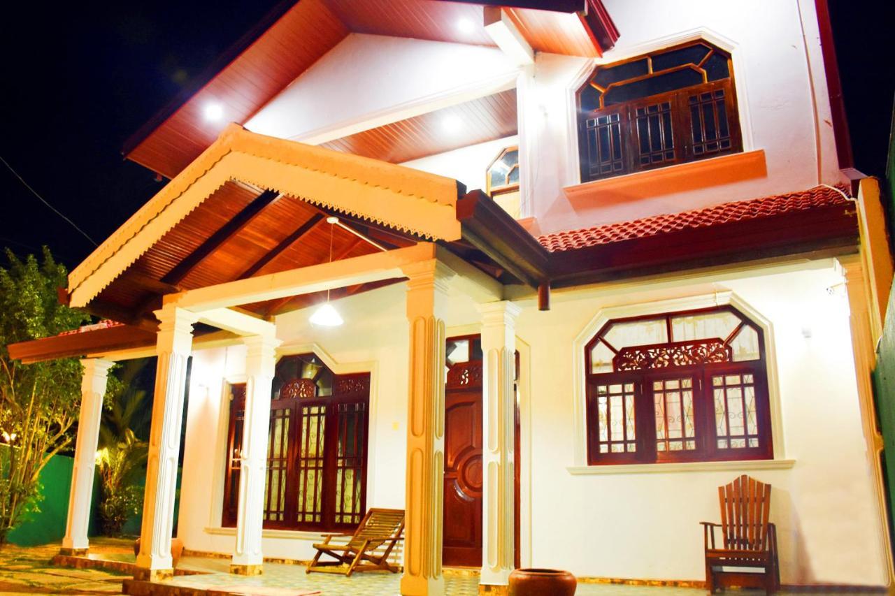 Indunil Place Hiriketiya Dikwella Exterior foto